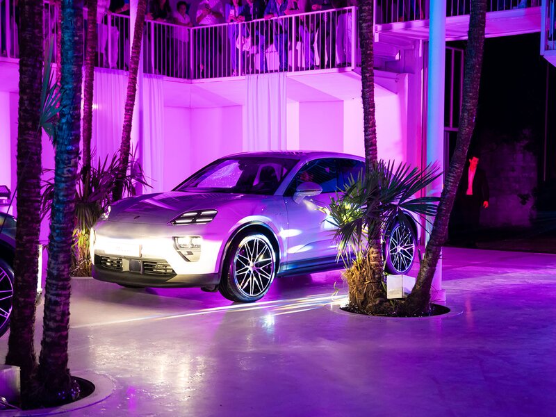 Gallery Evento Porsche Macan 100% elettrica – Keep your essence