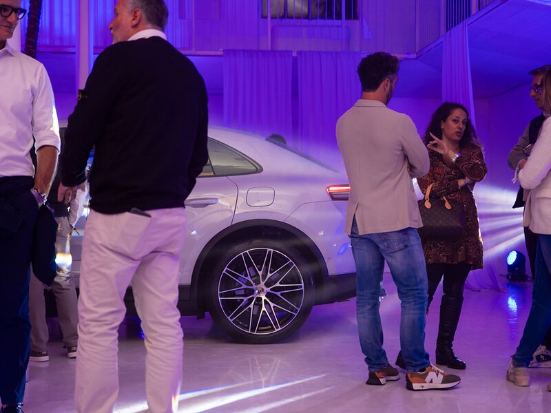 Gallery Evento Porsche Macan 100% elettrica – Keep your essence