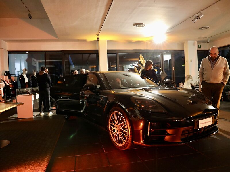 Gallery Evento Porsche Panamera – Choose Boldly