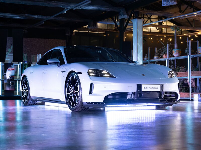 Gallery Evento Porsche Taycan – Overfeel