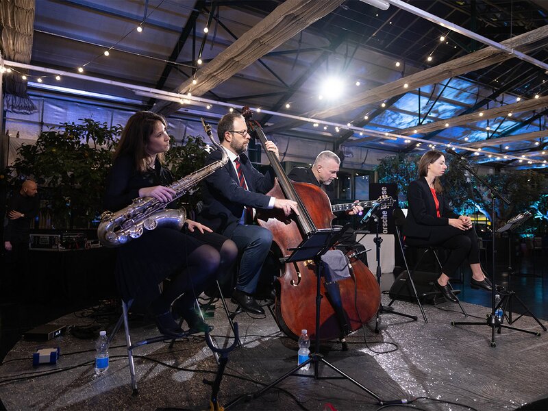 Gallery Evento Porsche Taycan – Overfeel