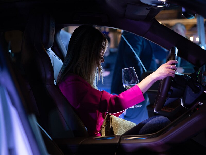 Gallery Evento Porsche Taycan – Overfeel